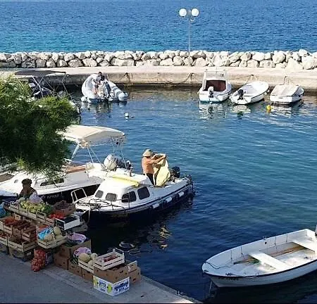 Lipotica Diklo 公寓