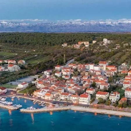 Διαμέρισμα Lipotica Diklo *