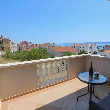 Apartamento Lipotica Diklo *