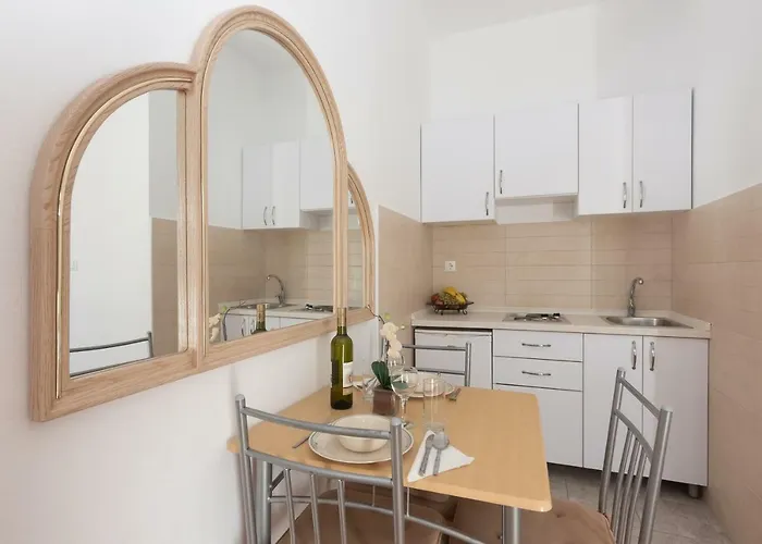 Apartamento Lipotica Diklo *